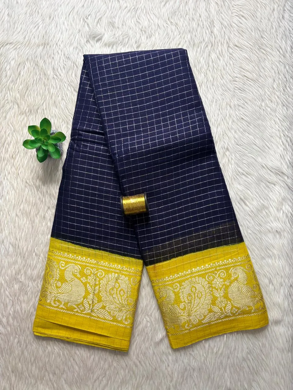 Madurai sungudi cotton Silver Zari Check Contrast - Blue with lemon yellow