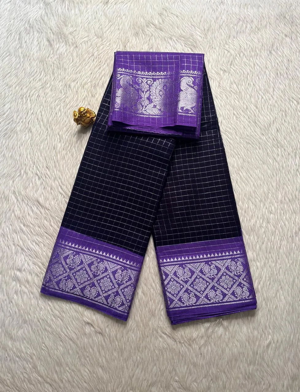 Madurai sungudi cotton Silver Zari Check Contrast - Dark Blue with Lavender