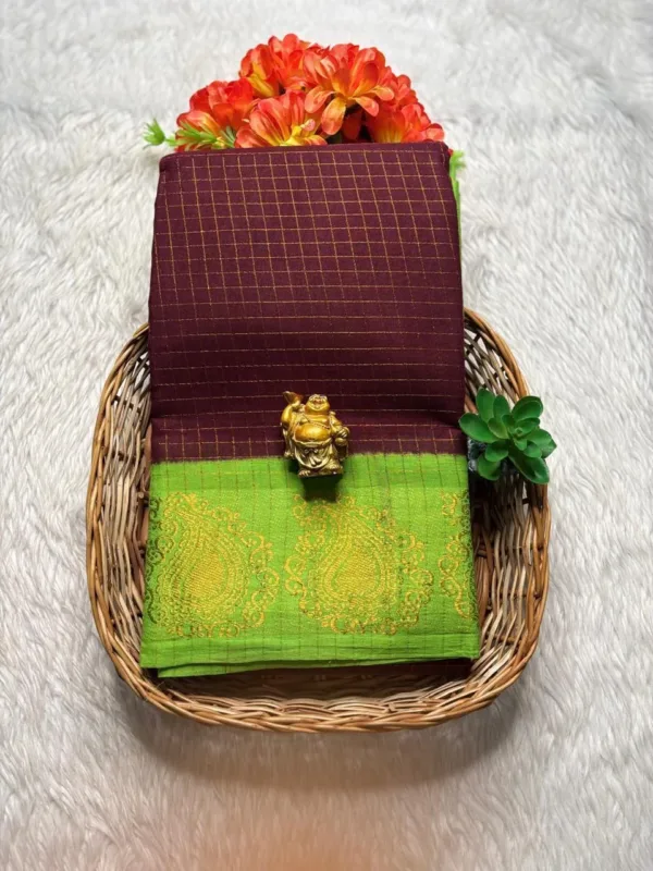 Madurai sungudi cotton Zari Check Contrast - Brown with Noorjagan green - zari check contrast1