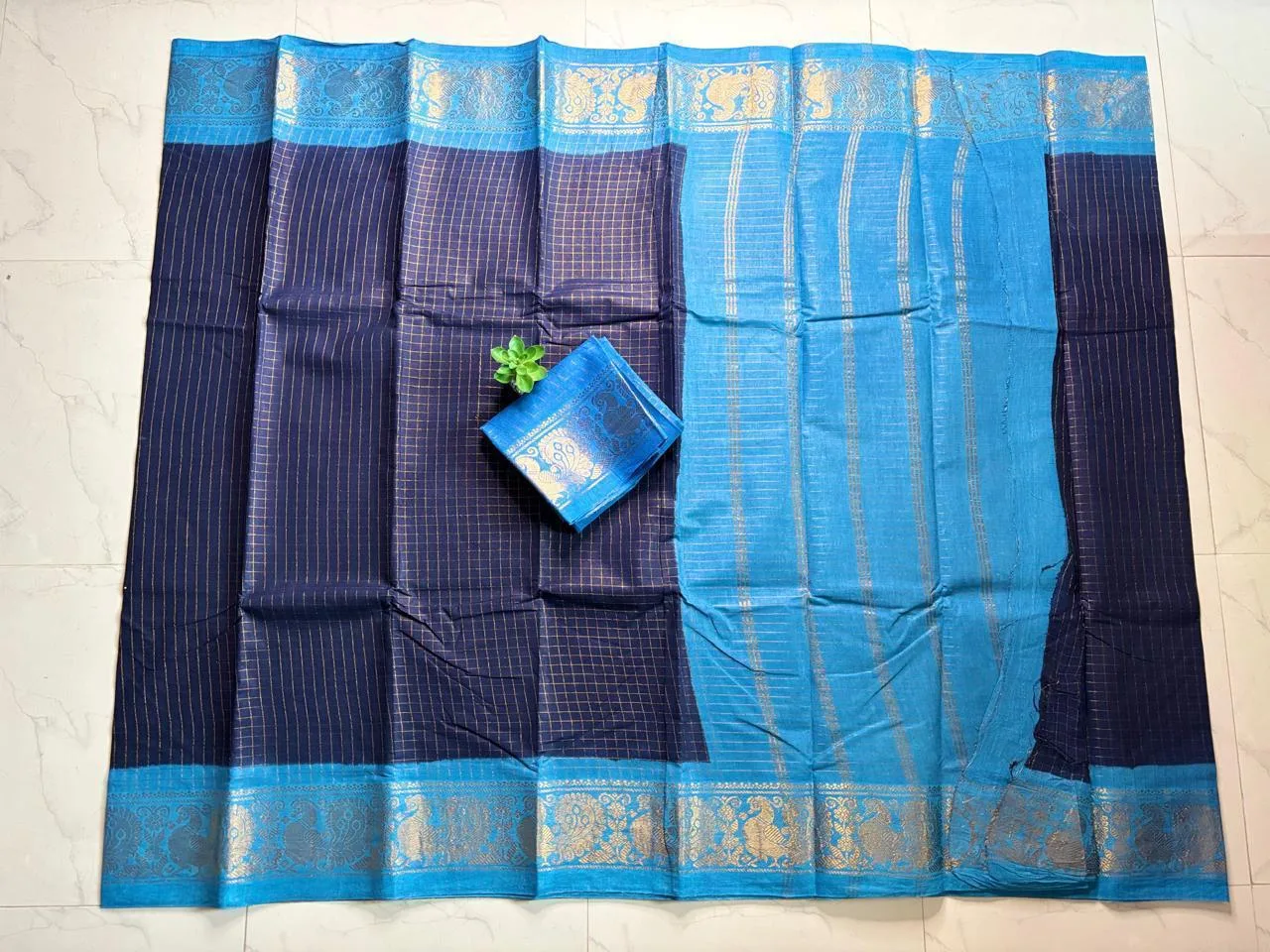 Madurai sungudi cotton Zari Check Contrast - Navy Blue with Blue - zari check contrast