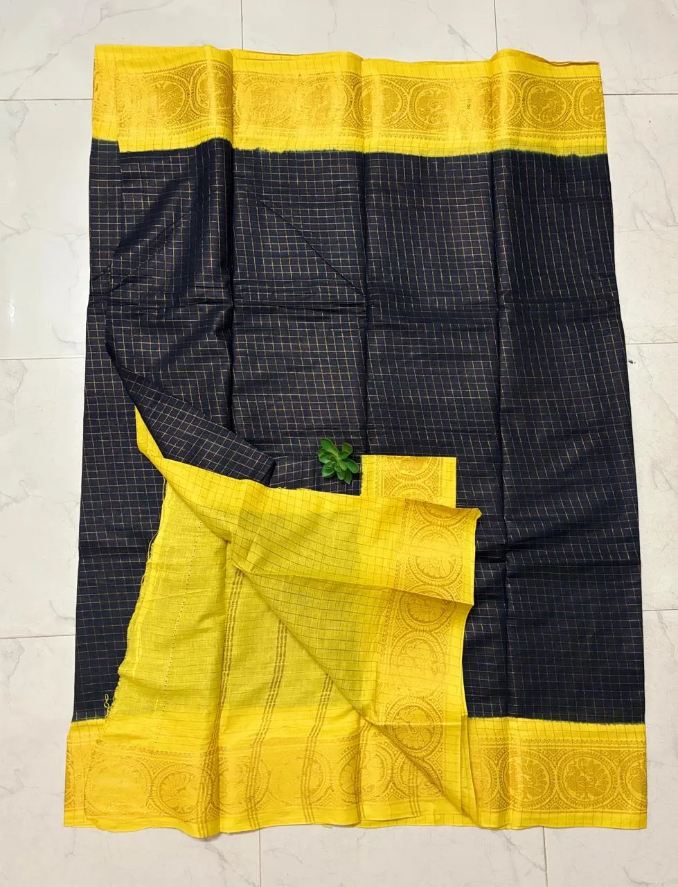 Madurai sungudi cotton Zari Check Contrast - Black with Lemon yellow - zari check contrast