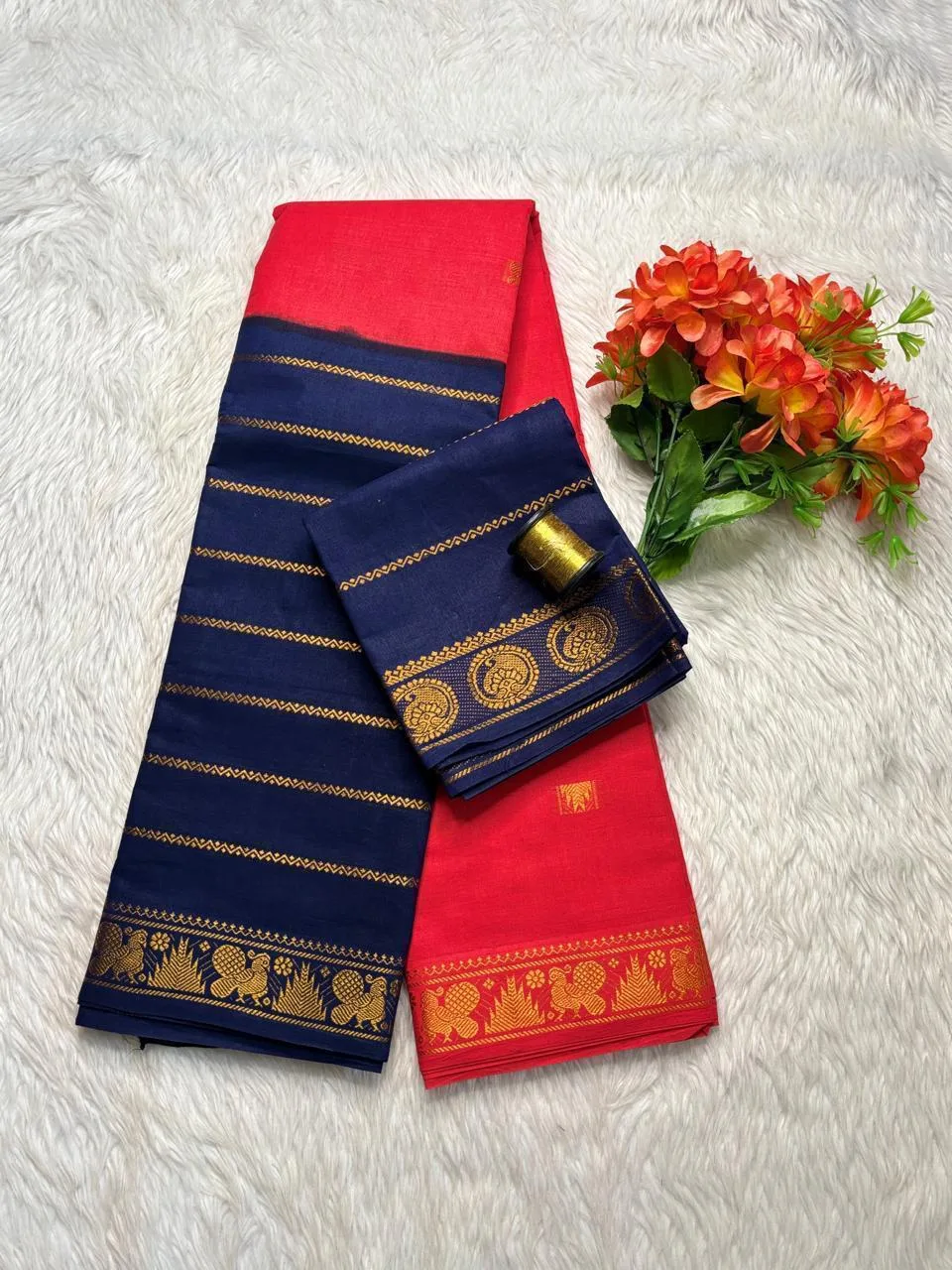 Madurai sungudi cotton Veludhari 2 colour - Orange with blue