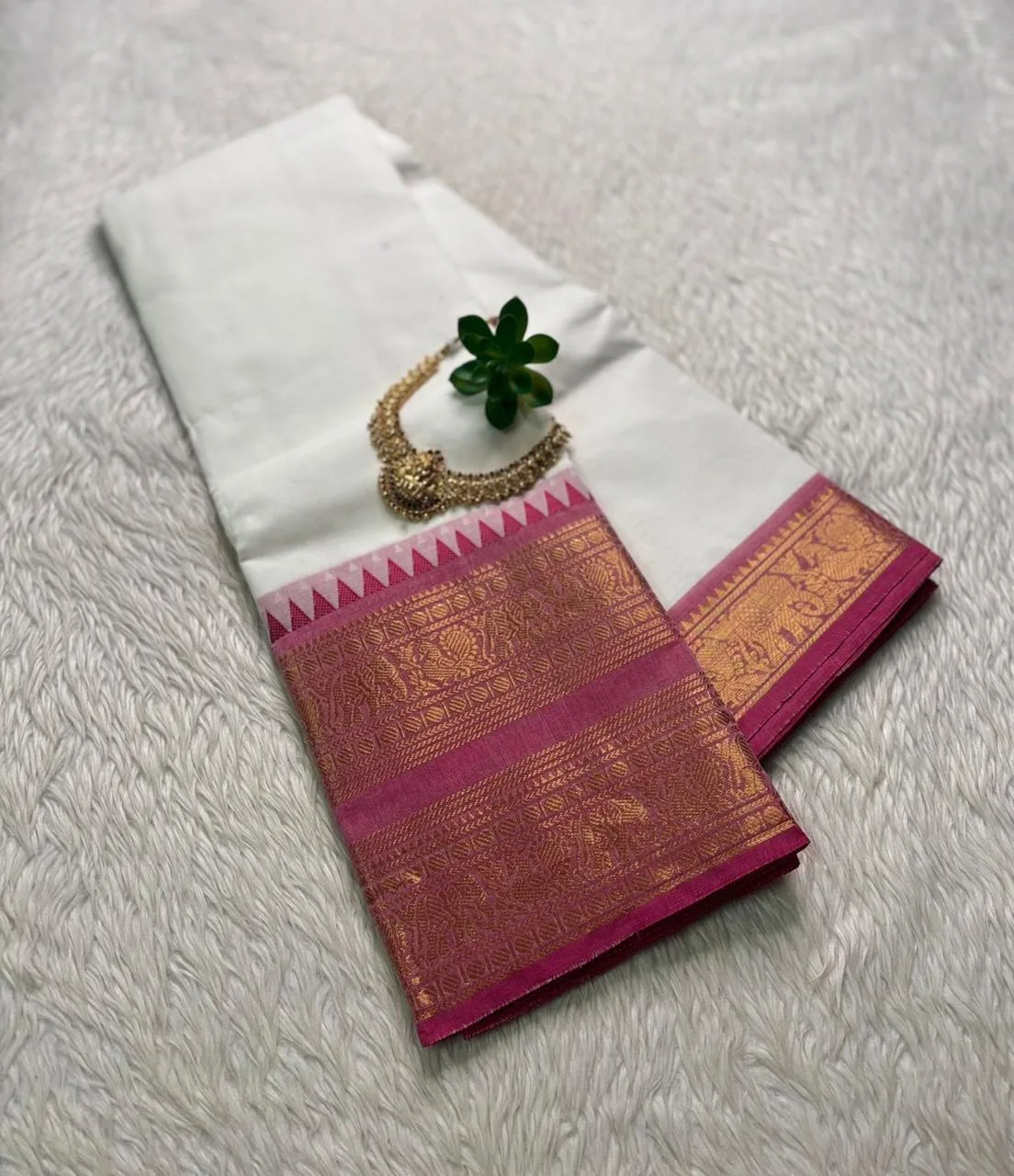 kanchi cotton saree with Running Blouse- Kanchi cotton- White
