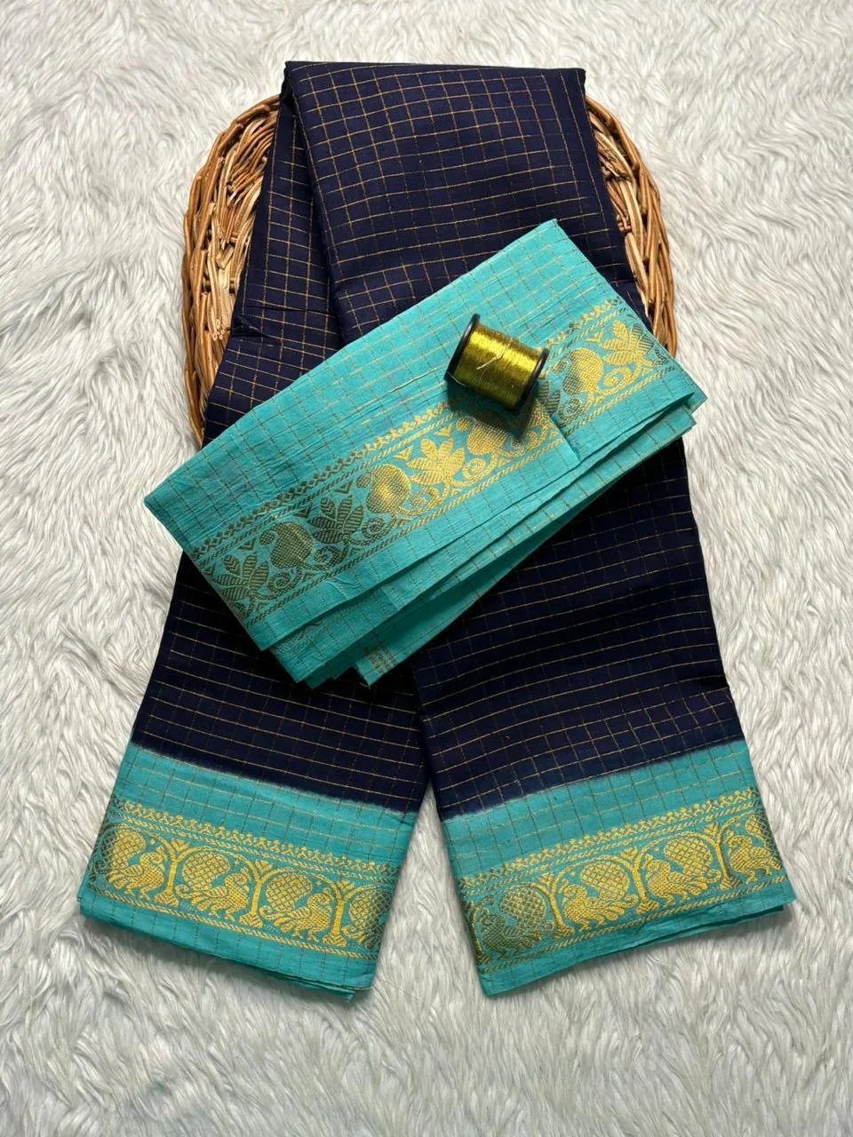 Madurai sungudi cotton Zari Check Contrast - Navy blue with Sea blue - KRZCS