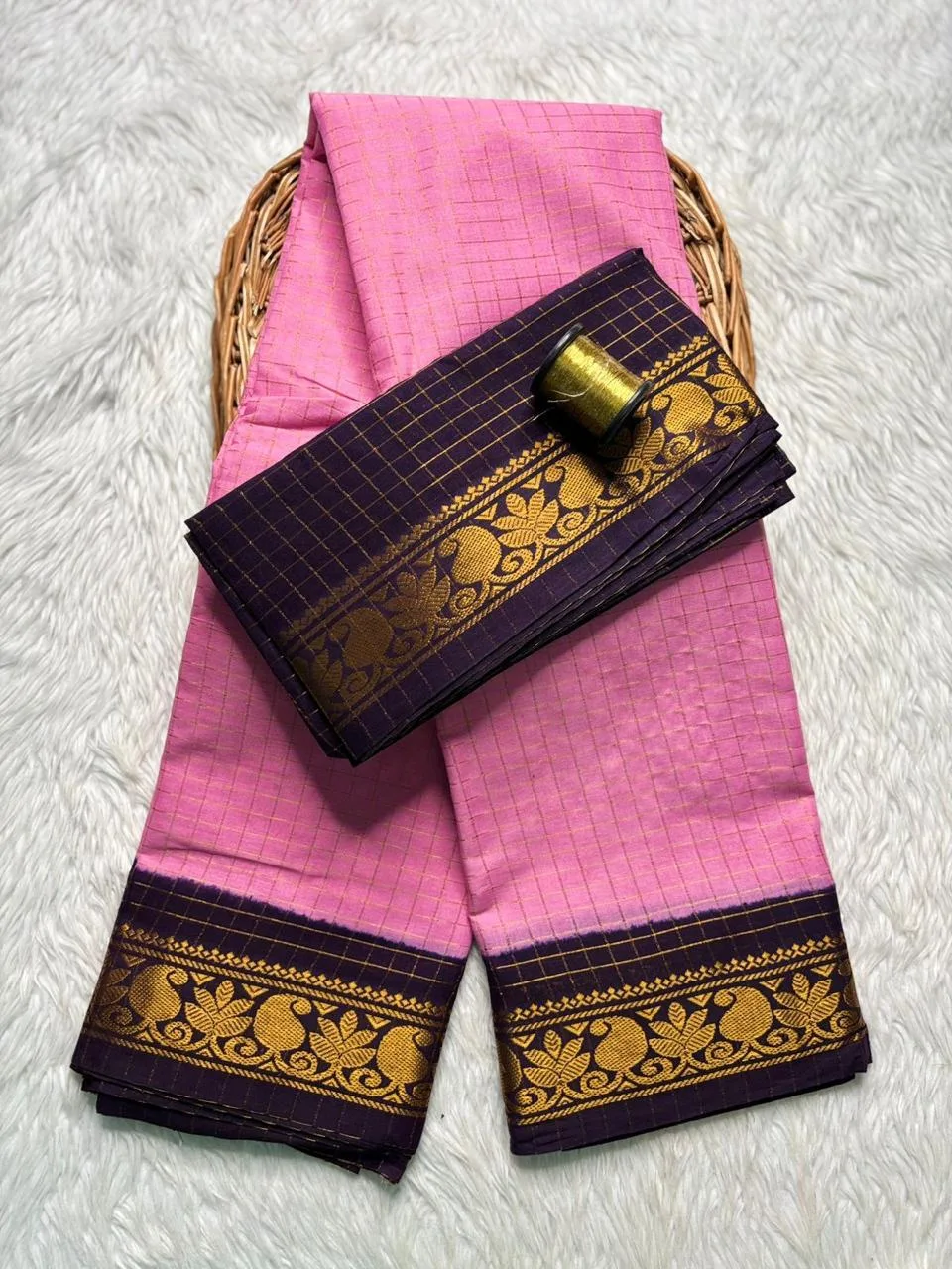 Madurai sungudi cotton Zari Check Contrast - Baby pink with brown - KRZCS