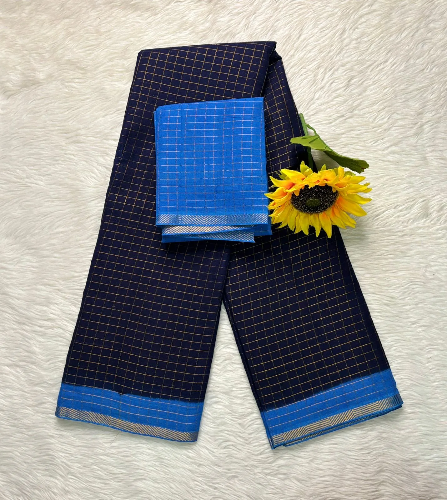 Madurai sungudi Cotton Zari Check Contrast - Blue With Sky Blue (With Blouse)-Pentex