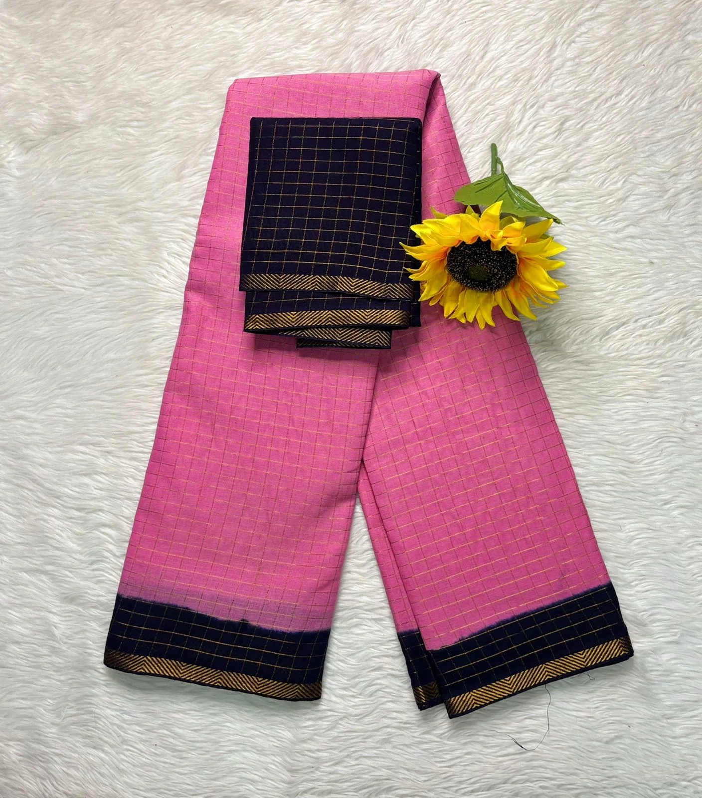Madurai sungudi Cotton Zari Check Contrast - Light pink with blue (With Blouse)-Pentex