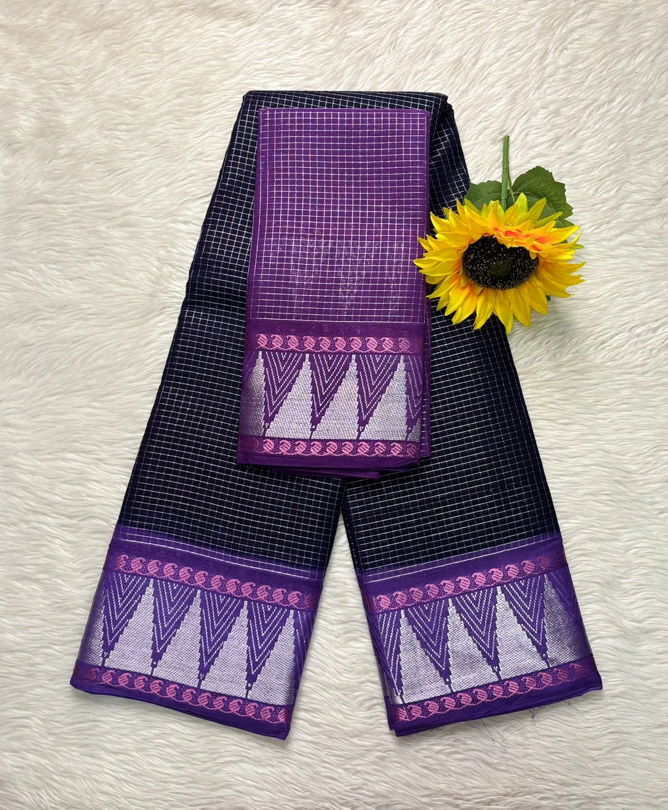 Madurai sungudi cotton Silver Zari Check Contrast - Dark blue with lavendar-Silver temple