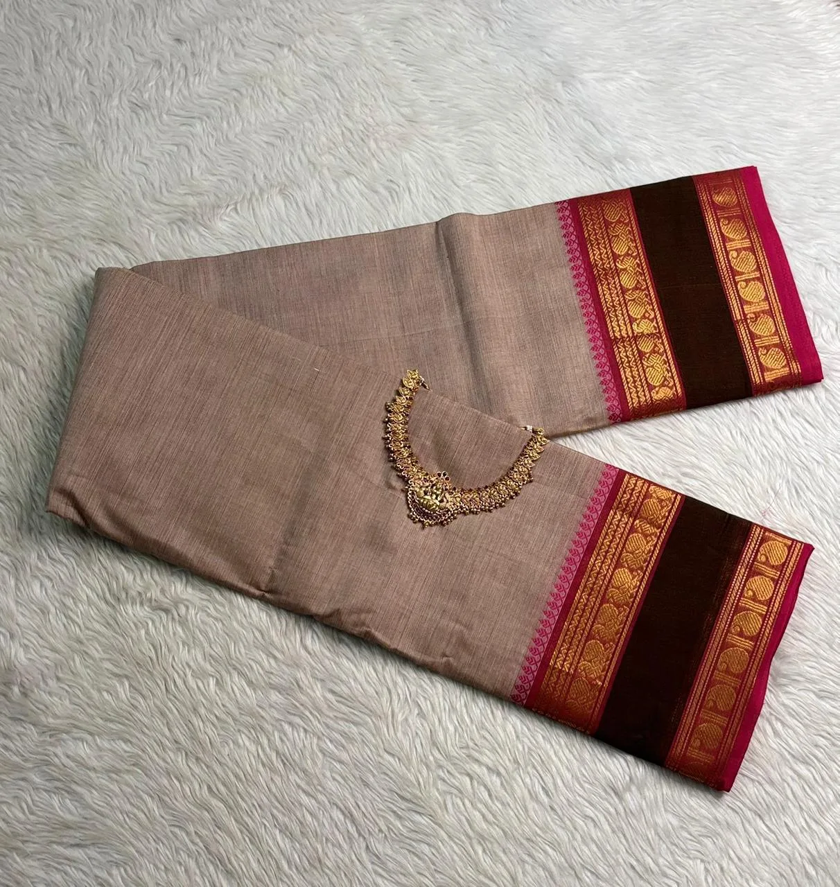 kanchi cotton saree with Running Blouse- Kanchi Cotton - Biscuit