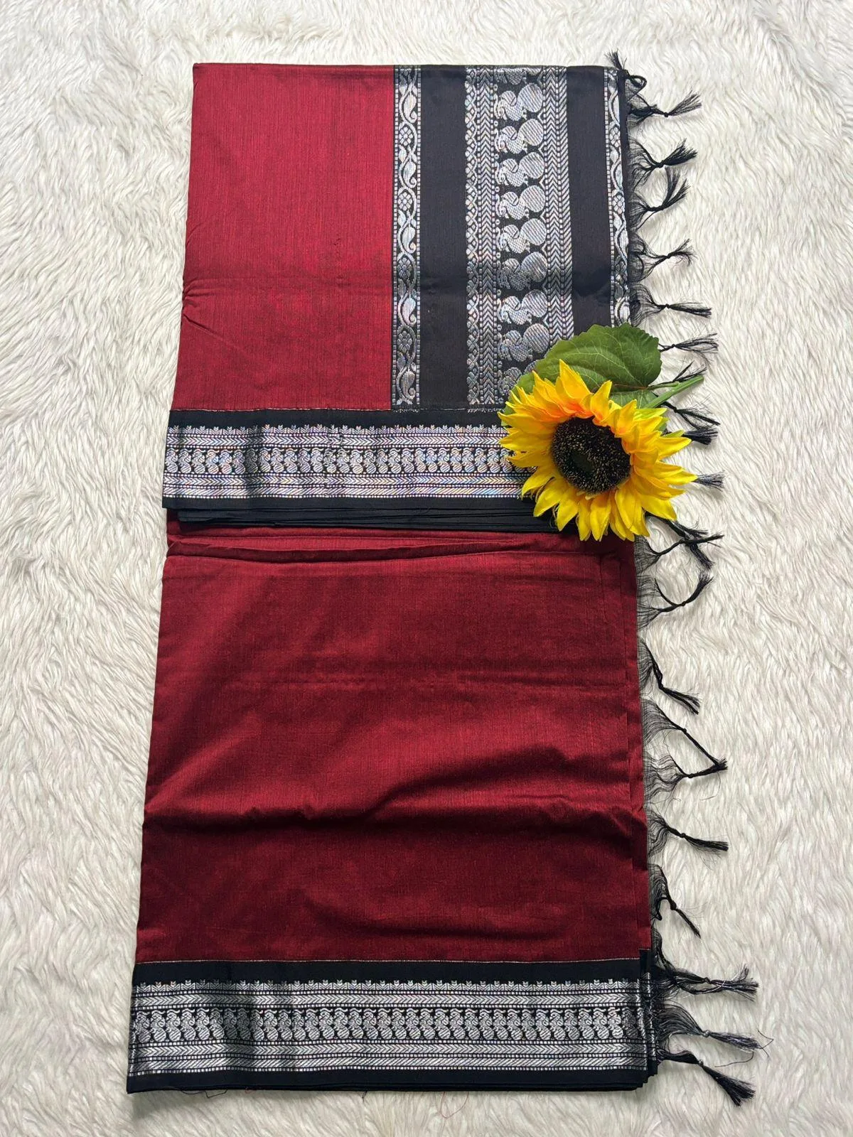 Kalyani cotton saree with Running Blouse-checked pattern- Red silver Zari