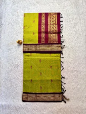 Kalyani cotton saree with Running Blouse-checked pattern- Light Green With Maroon