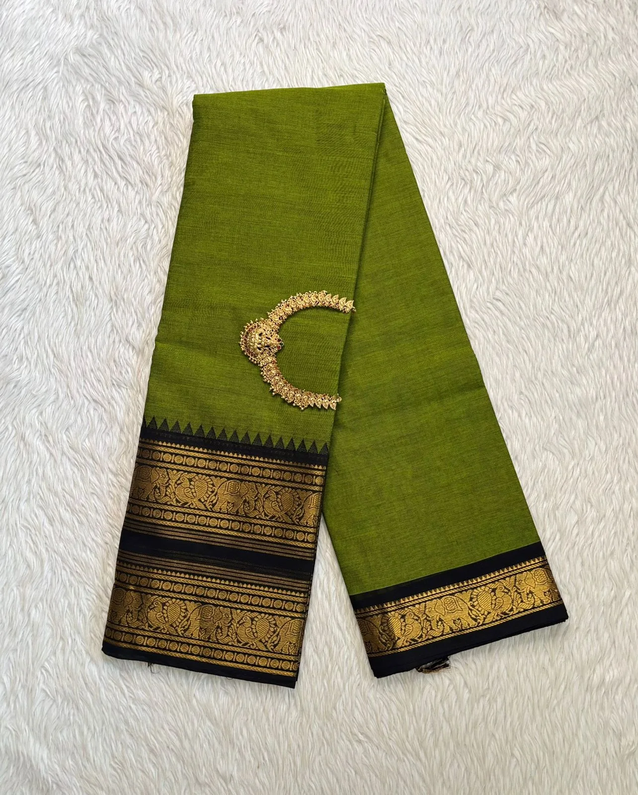 kanchi cotton saree with Running Blouse - Kanchi cotton -Mehandi green with black