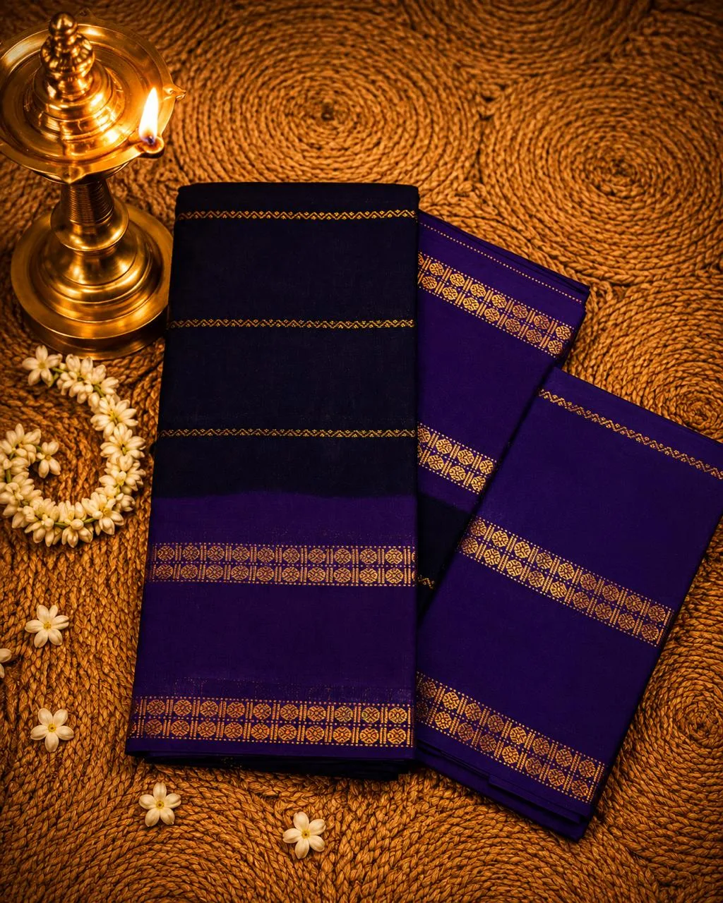 Kanchi Cotton Veludhari saree with Running Blouse- Navy blue with lavender