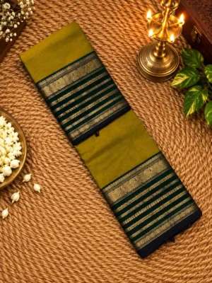 kanchi cotton saree with Running Blouse - Mehandi green with bottle green