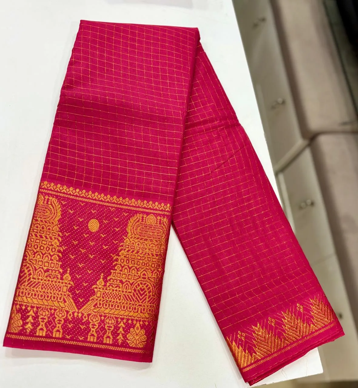 Madurai sungudi cotton Zari Check self Gold - Pink(Gopuram Border)